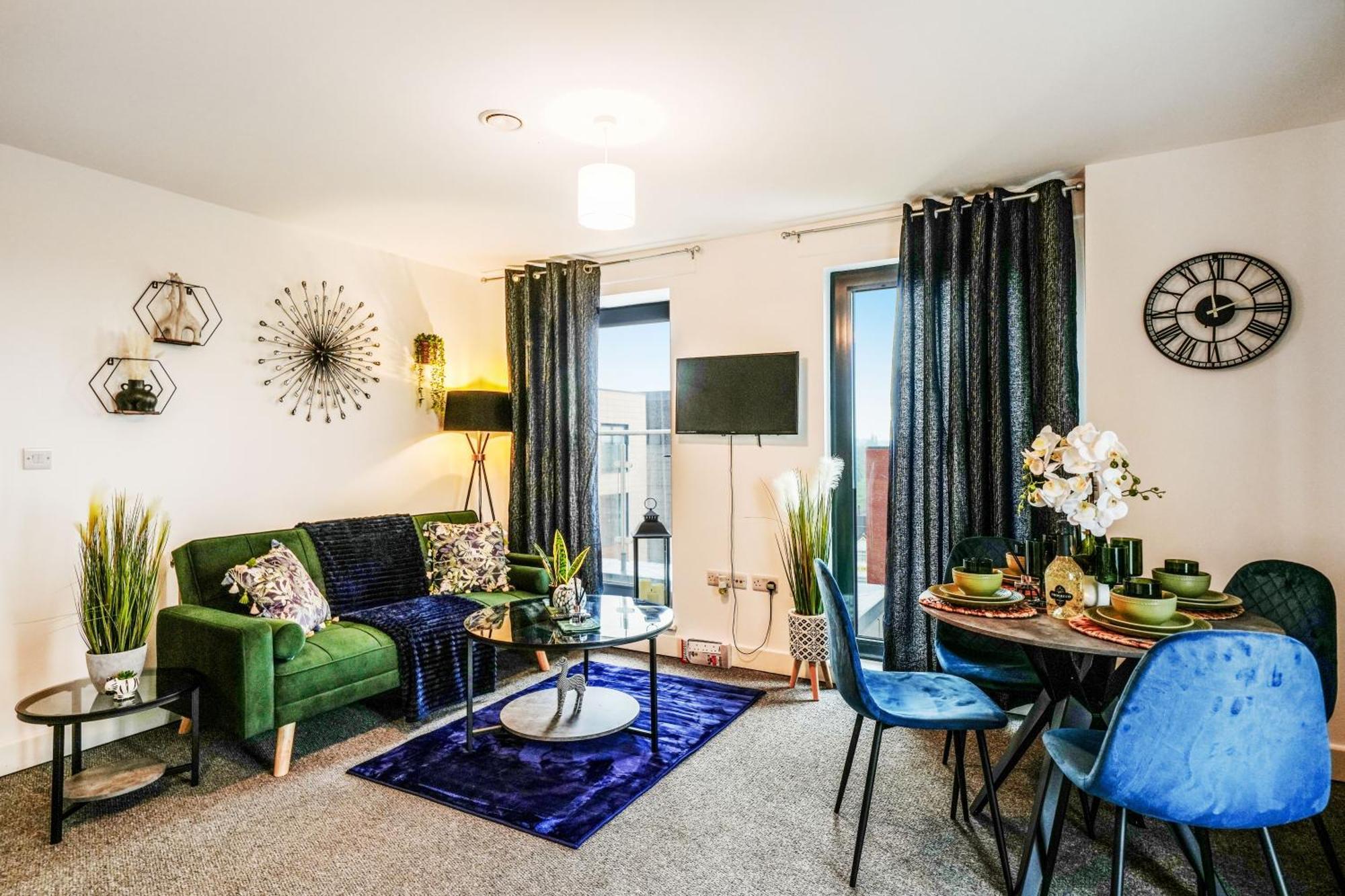 One And Two Bed Apartments Slough Near Heathrow Colnbrook Esterno foto