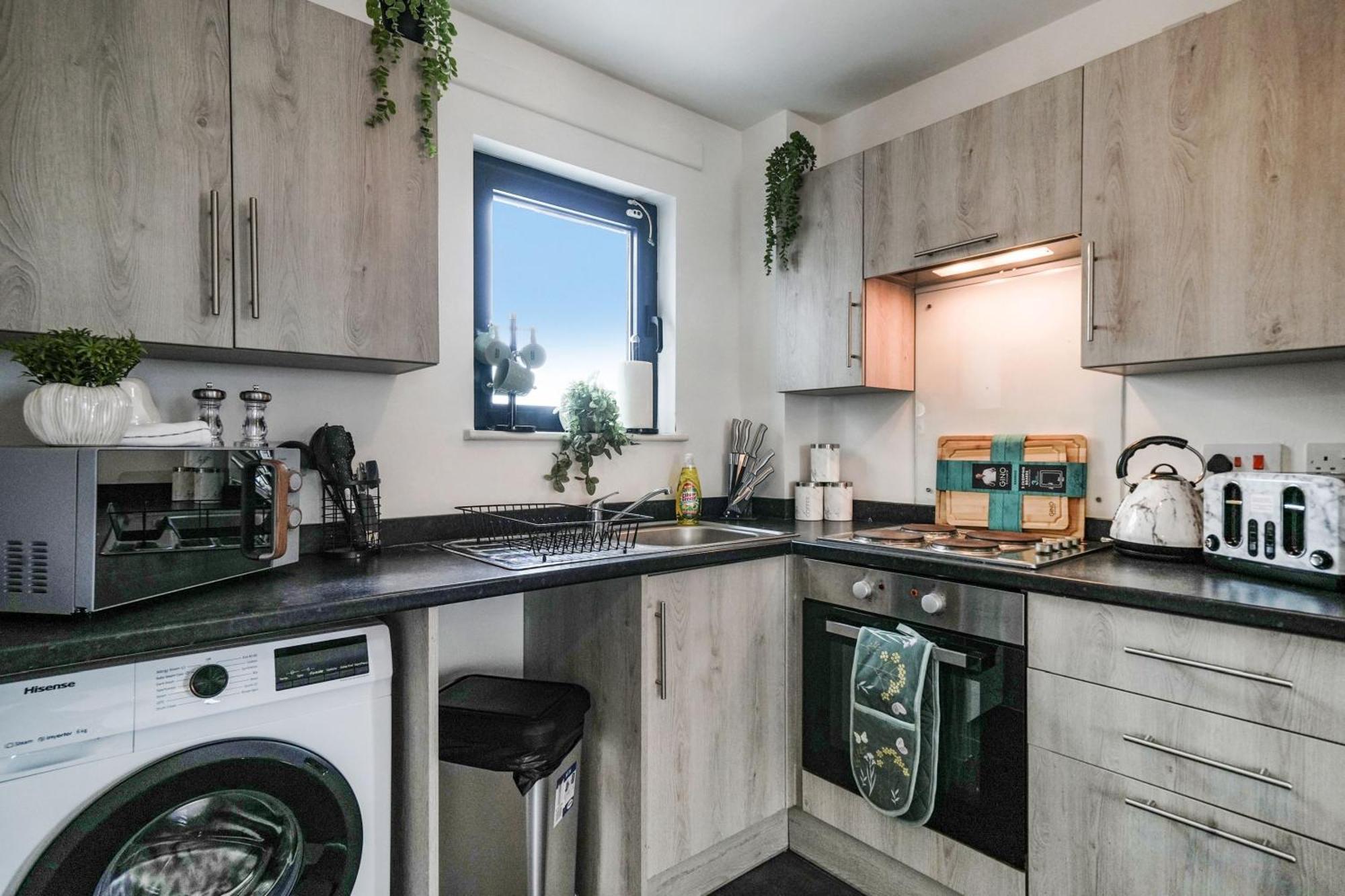One And Two Bed Apartments Slough Near Heathrow Colnbrook Esterno foto