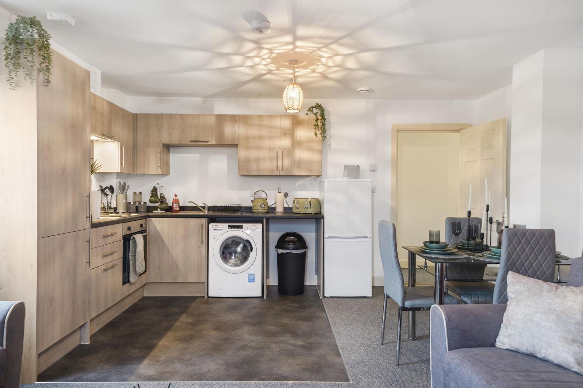 One And Two Bed Apartments Slough Near Heathrow Colnbrook Esterno foto