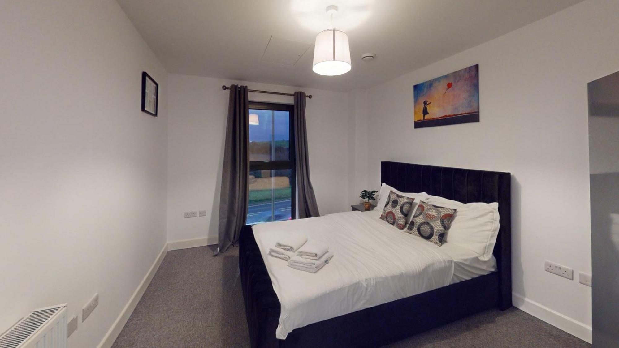 One And Two Bed Apartments Slough Near Heathrow Colnbrook Esterno foto