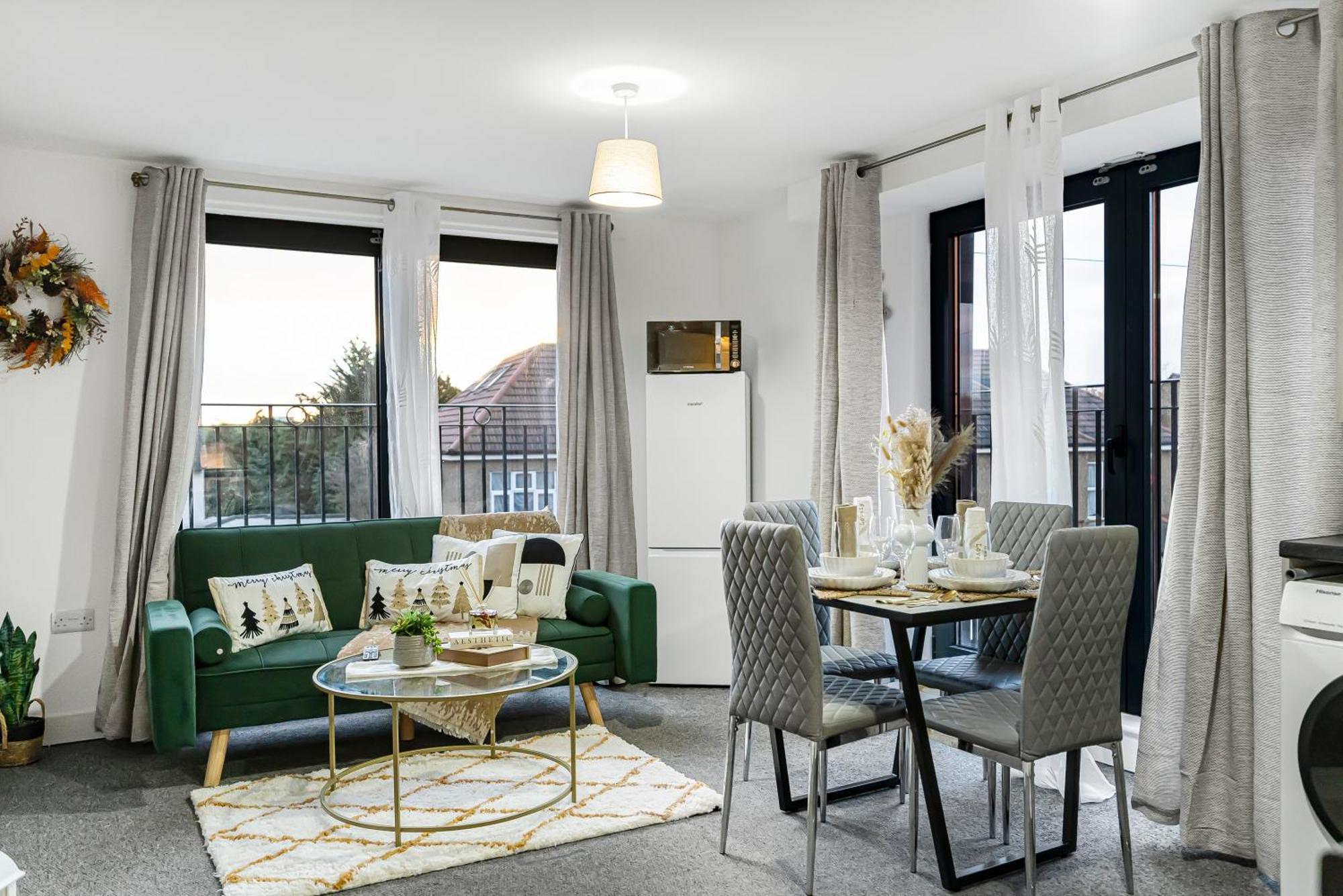 One And Two Bed Apartments Slough Near Heathrow Colnbrook Esterno foto